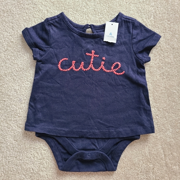 babyGap onesie 3-6 months - Picture 1 of 5